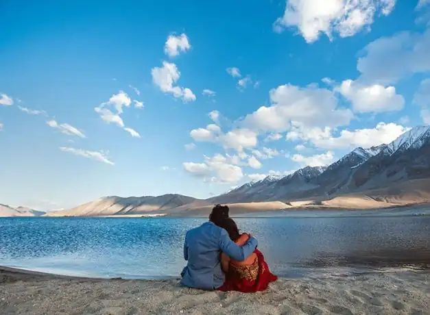 Ladakh Honeymoon Tour